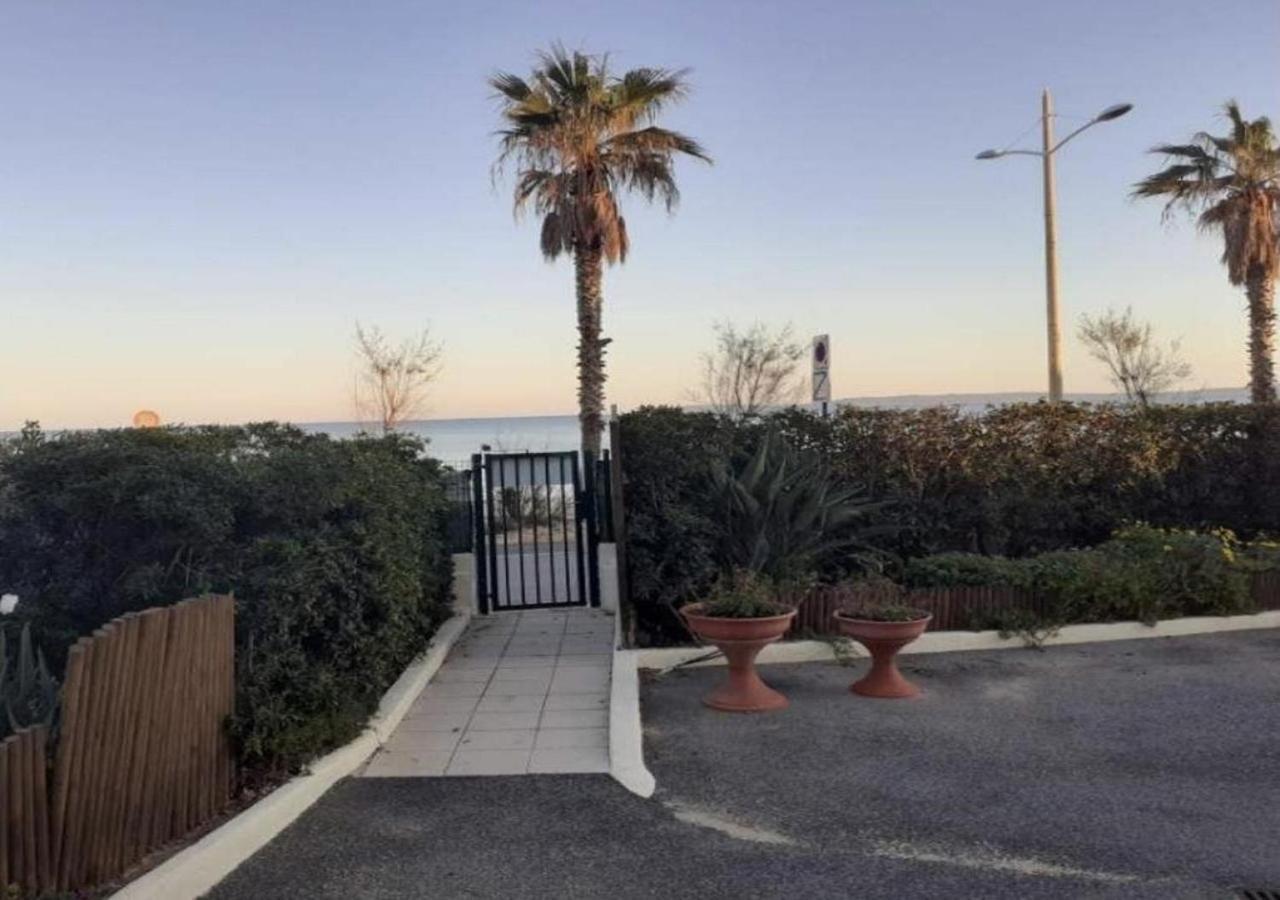 Studio Direct Plage Le Lavandou Exterior foto